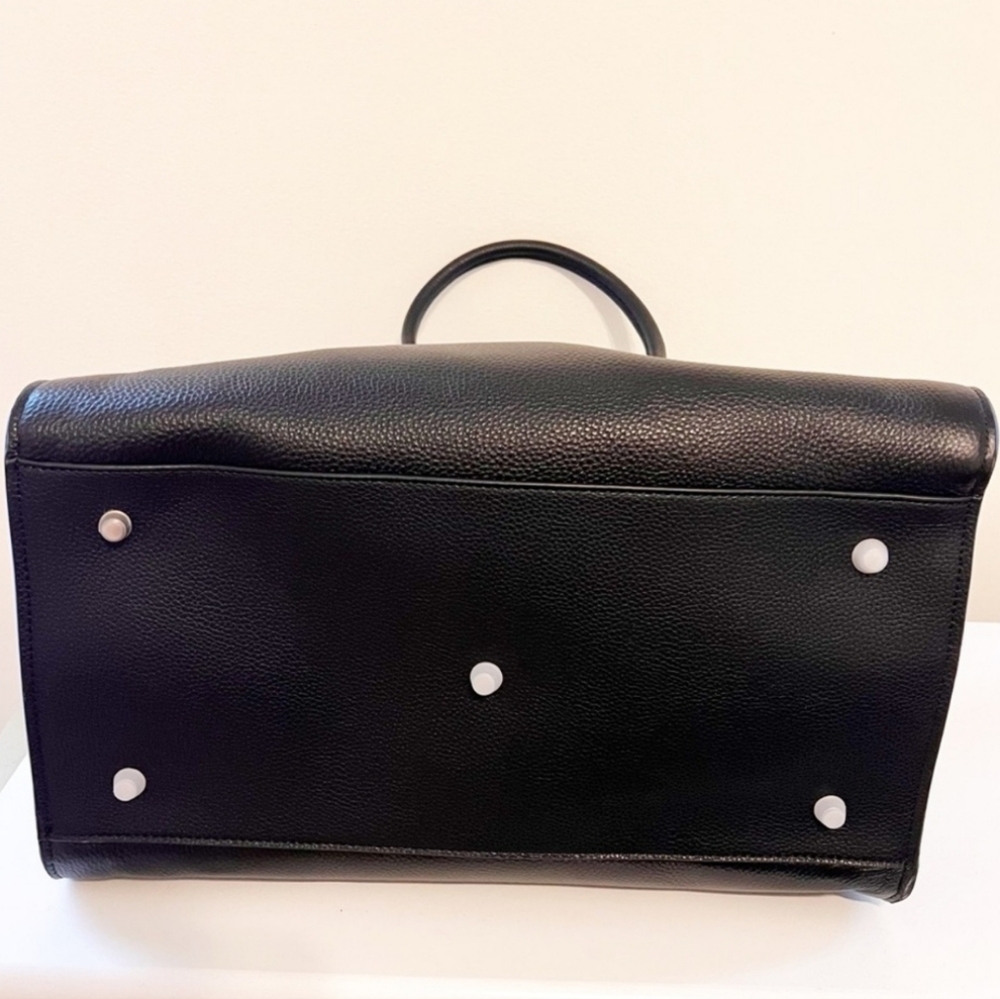 Black Leather Silver Side Buckles Bag - Picture 4 of 4